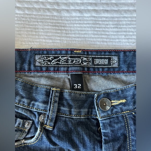 A Stars Distressed Jeans Size 32 - Picture 7 of 8